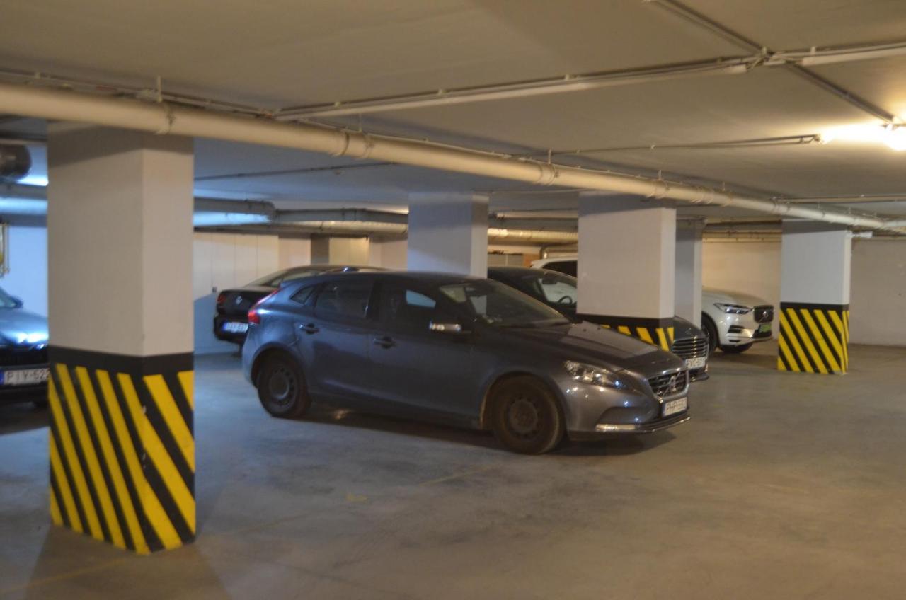 Flat At The Edge Of The Center + Parking Leilighet Budapest Eksteriør bilde